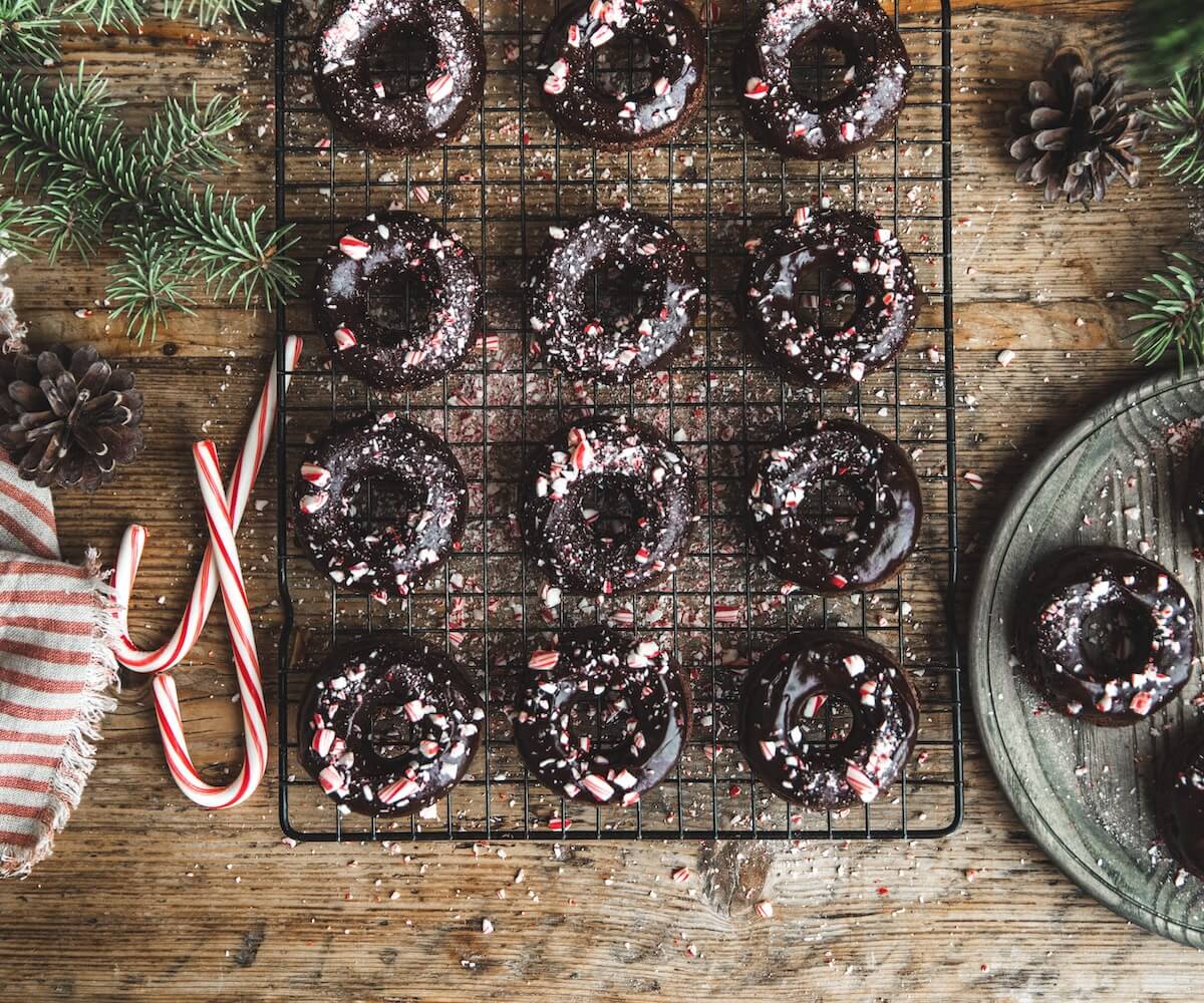 Peppermint Dark Chocolate Baked Donuts | Kodiak®