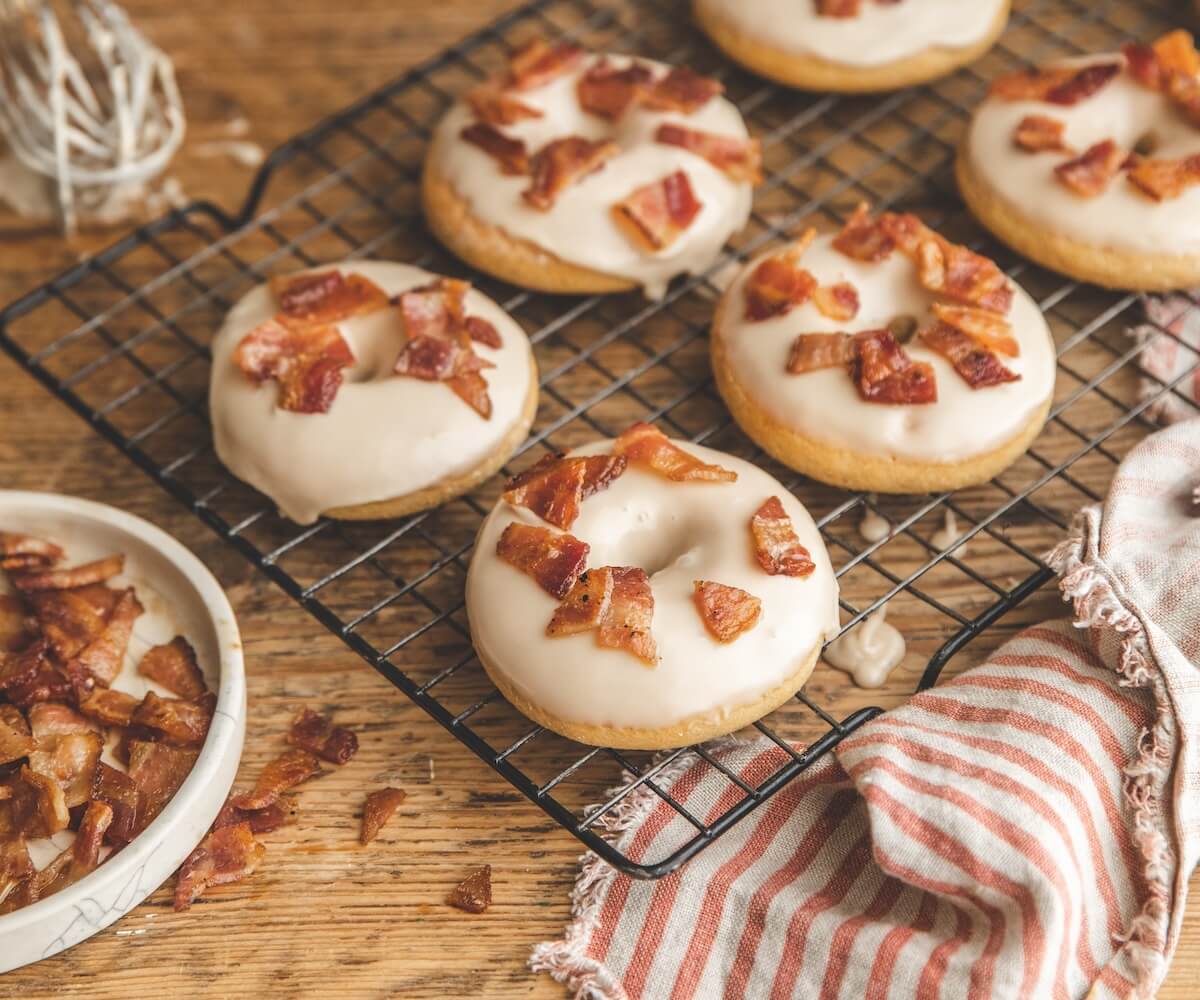 Maple Bacon Donuts – Sweet, Savory & Hearty | Kodiak®