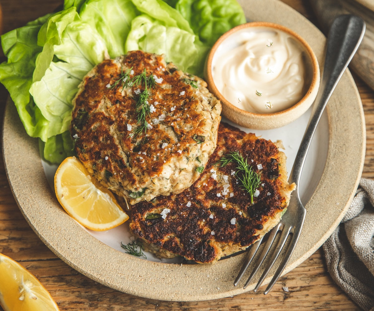 Crispy Salmon Patties with Lemon Dill Yogurt Sauce