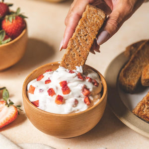 Strawberry Cheesecake Yogurt Fruit Dip